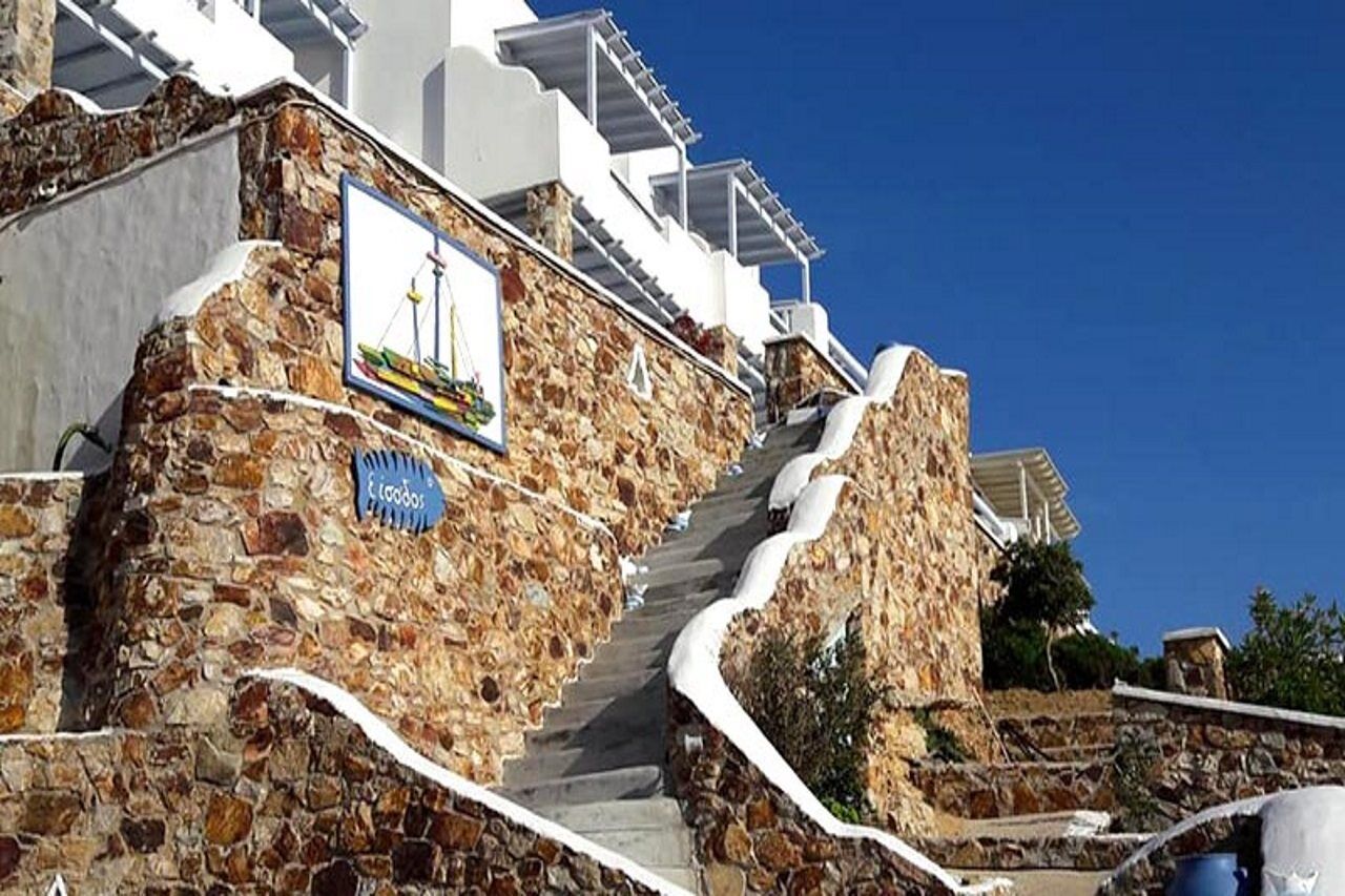 Amfitriti Studios Livadi  Exterior photo